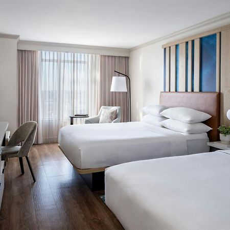 St. Petersburg Marriott Clearwater Hotel Екстериор снимка