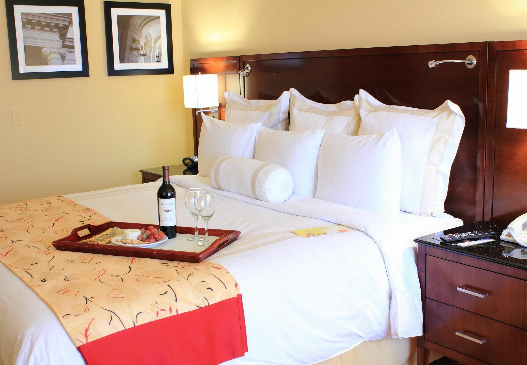 St. Petersburg Marriott Clearwater Hotel Екстериор снимка